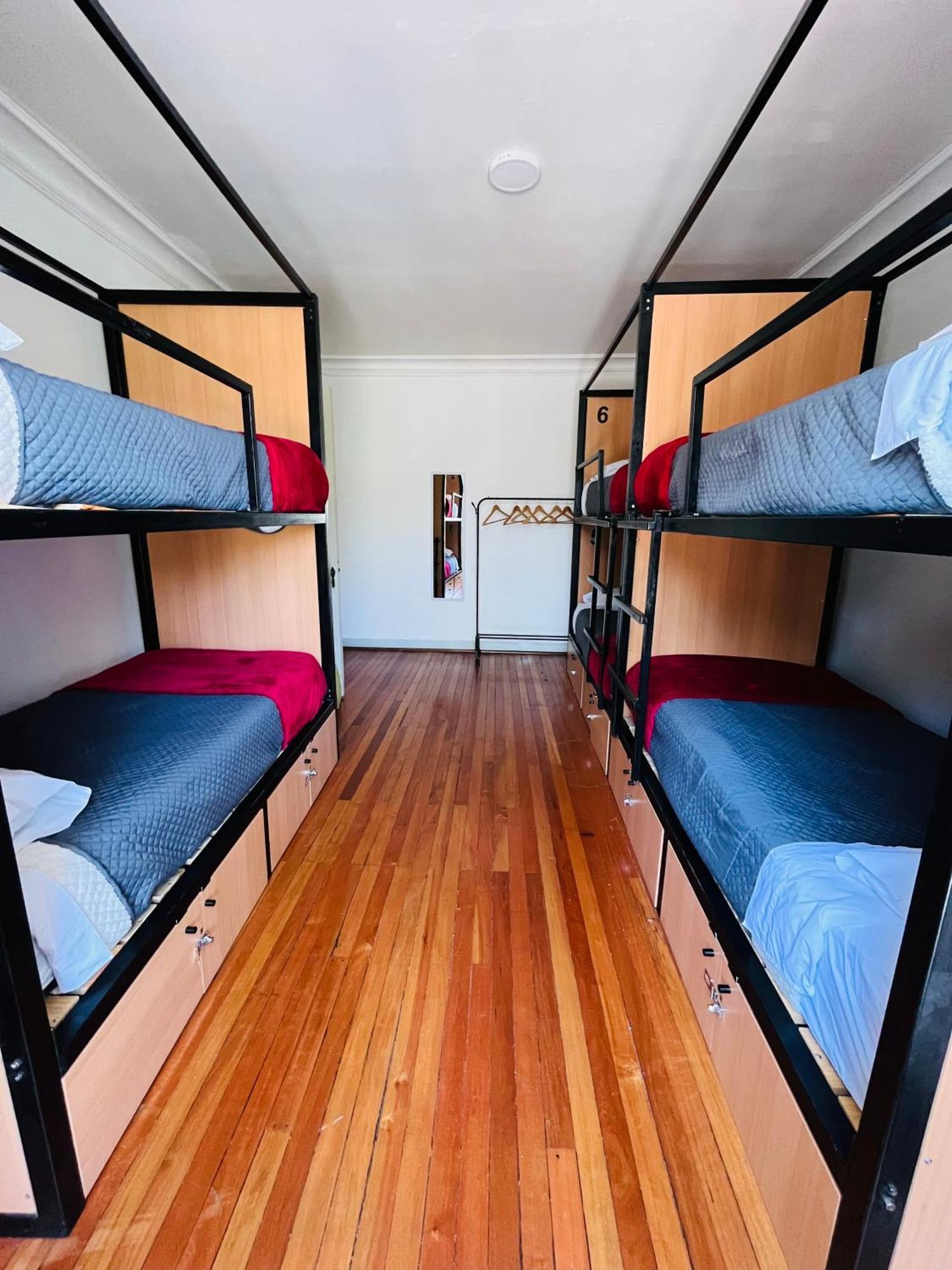 Enjoy Hostel Сантяго Екстериор снимка