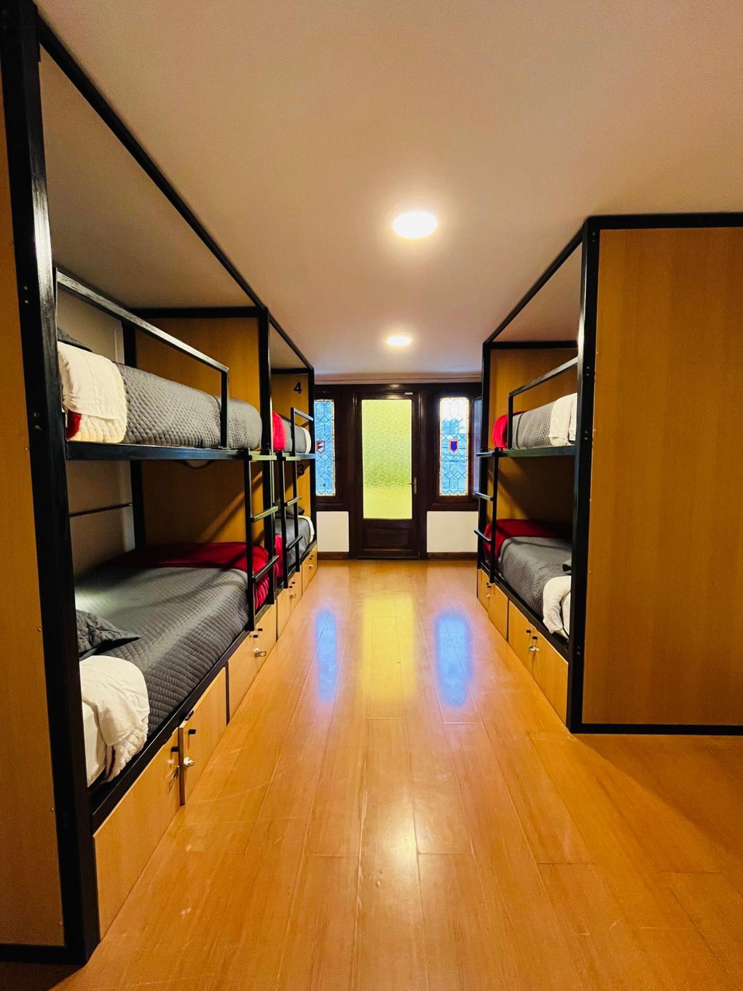 Enjoy Hostel Сантяго Екстериор снимка